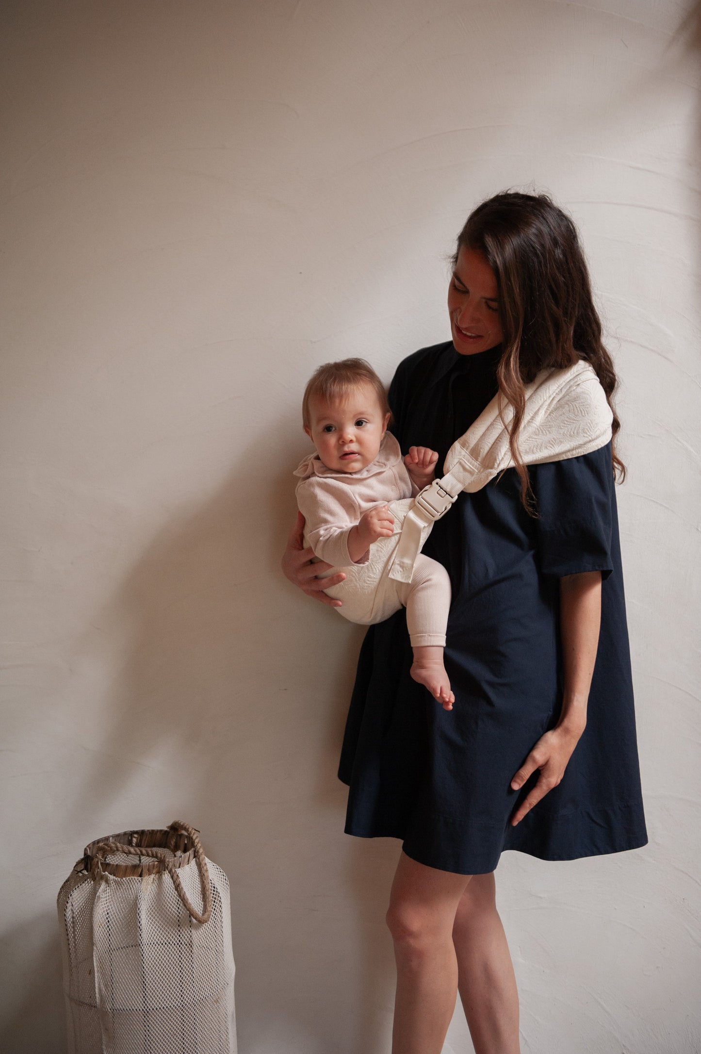 Mama Hangs Nosiljka Carry & Walk Jacquard