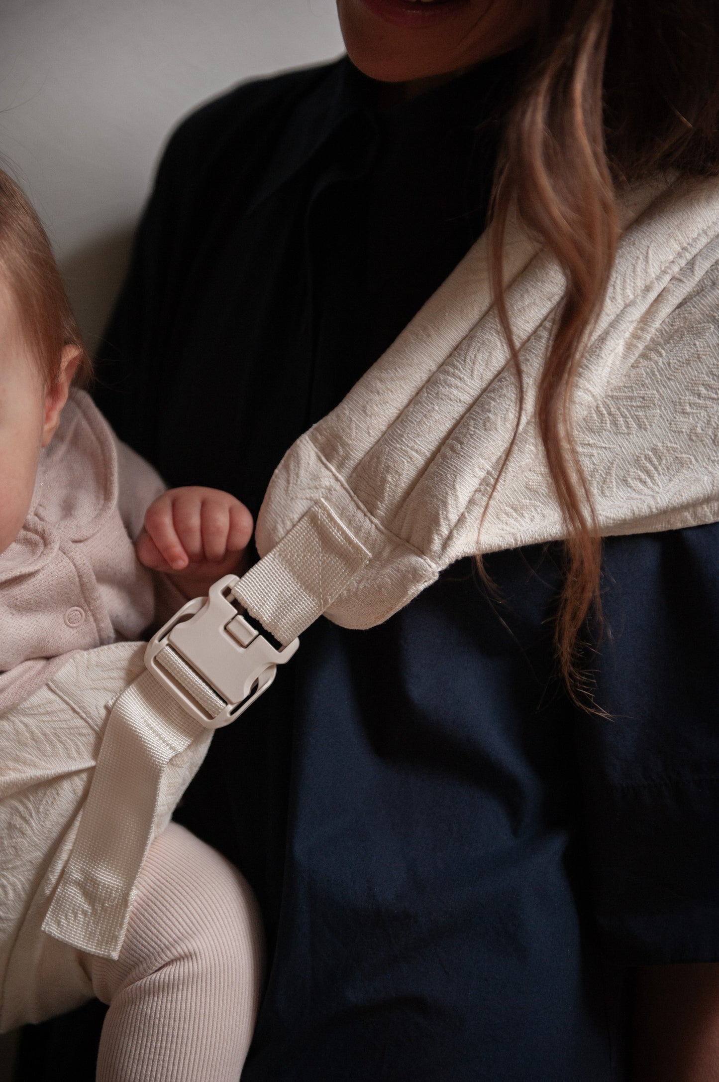 Mama Hangs Nosiljka Carry & Walk Jacquard