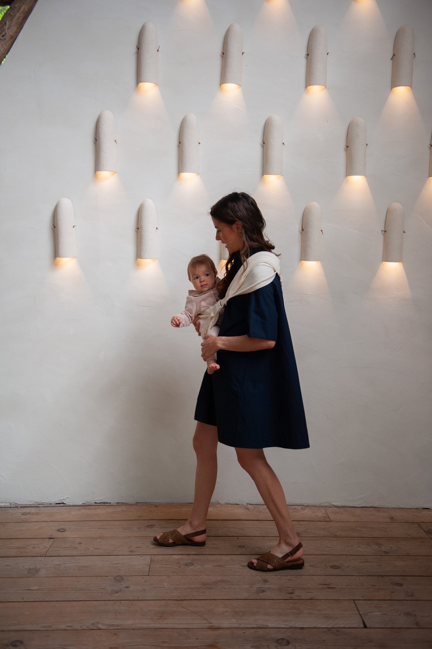 Mama Hangs Nosiljka Carry & Walk Jacquard