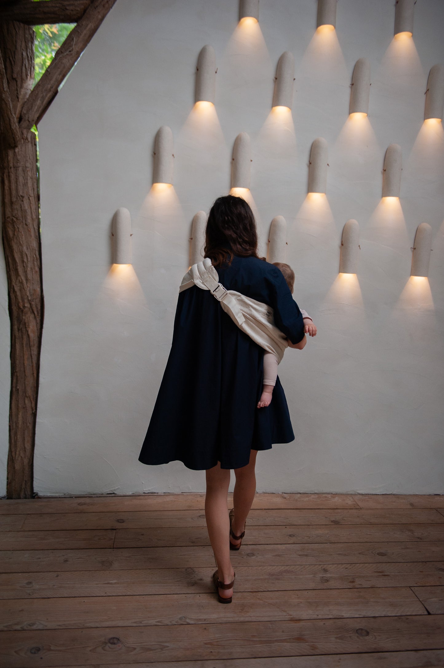 Mama Hangs Nosiljka Carry & Walk Jacquard